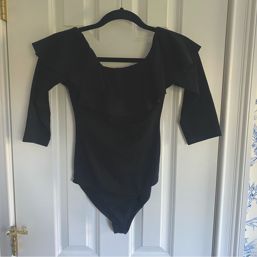 Zara Ruffle 3/4 Sleeve Bodysuit